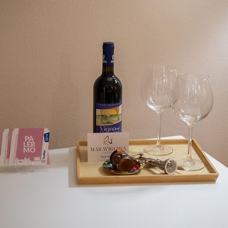 I Quattru Vuci Rooms Palermo Bagian luar foto