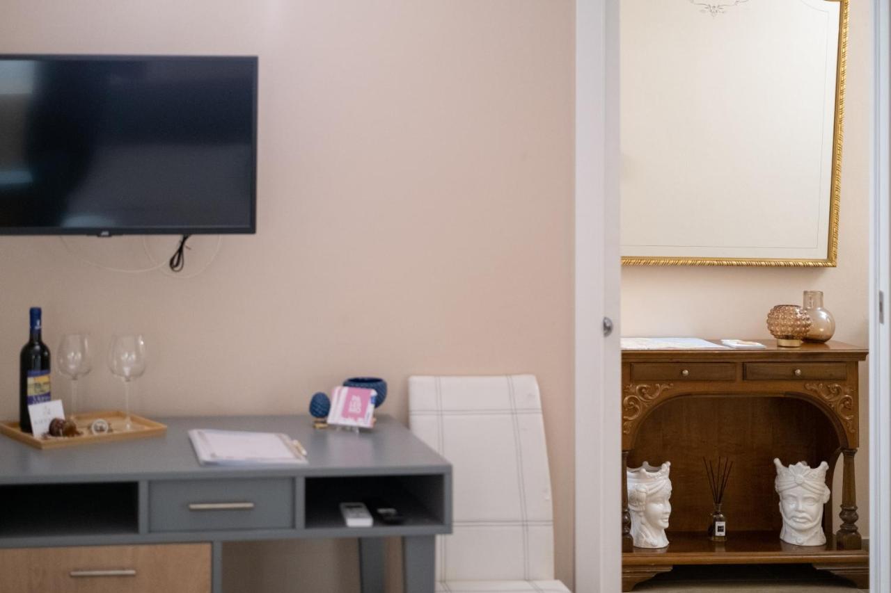 I Quattru Vuci Rooms Palermo Bagian luar foto