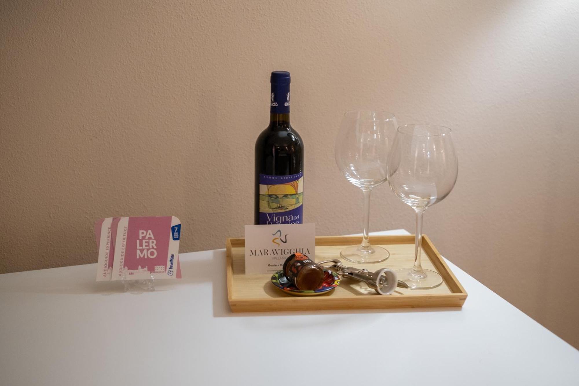 I Quattru Vuci Rooms Palermo Bagian luar foto